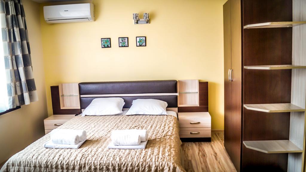 Guest House Meridi Priseltsi Екстер'єр фото