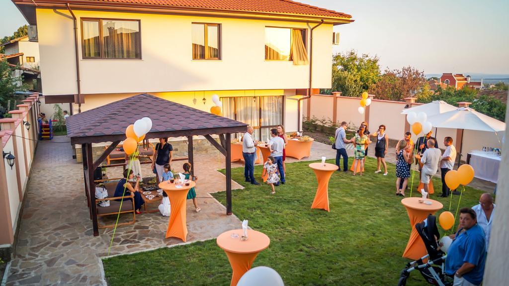 Guest House Meridi Priseltsi Екстер'єр фото